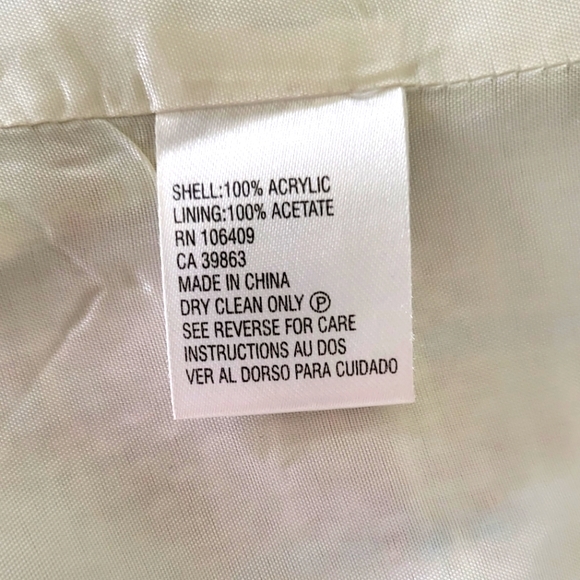 Tahari Tweed Balzer & Skirt set size 4P - Picture 4 of 9